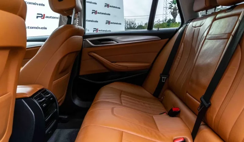 
								BMW 520 full									