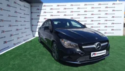 
										Mercedes-Benz CLA 220 full									