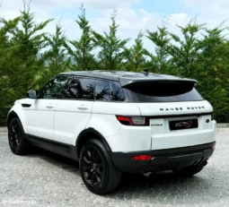 
										Land Rover Range Rover Evoque TD4 Aut. SE Dynamic full									