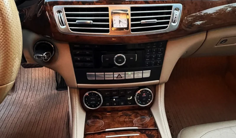 
								Mercedes-Benz CLS 250 CDI BlueEfficiency full									