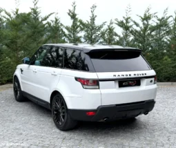 
										Land Rover Range Rover TDV6 HSE full									