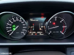 
										Land Rover Range Rover TDV6 HSE full									