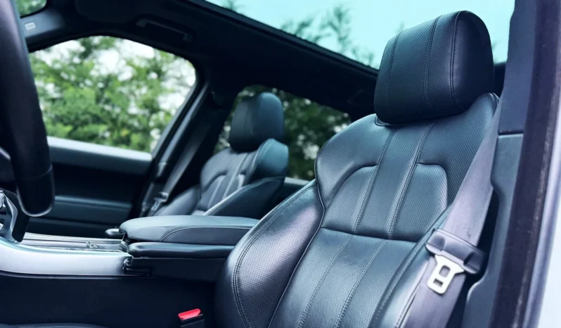 
								Land Rover Range Rover TDV6 HSE full									