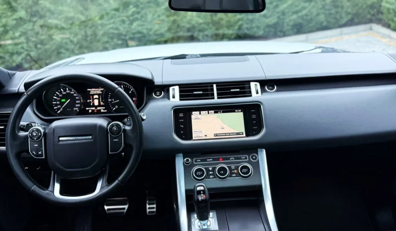 
								Land Rover Range Rover TDV6 HSE full									