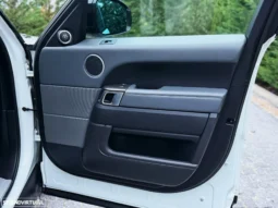 
										Land Rover Range Rover TDV6 HSE full									