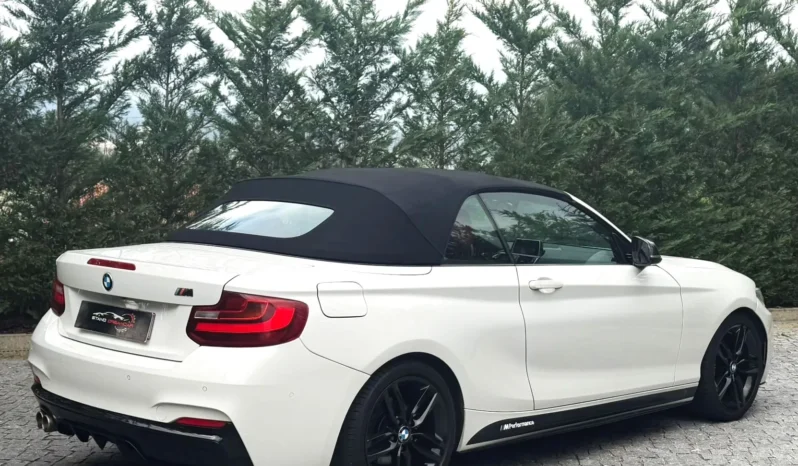 
								BMW 220 d Aut. M Sport full									