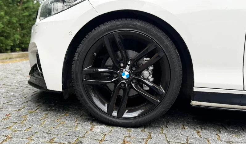 
								BMW 220 d Aut. M Sport full									