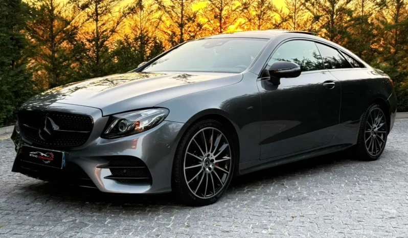 
								Mercedes-Benz E 220 d AMG Line Aut. full									