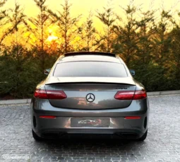 
										Mercedes-Benz E 220 d AMG Line Aut. full									