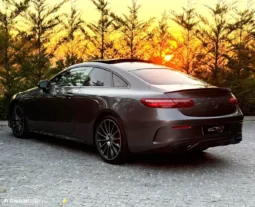
										Mercedes-Benz E 220 d AMG Line Aut. full									