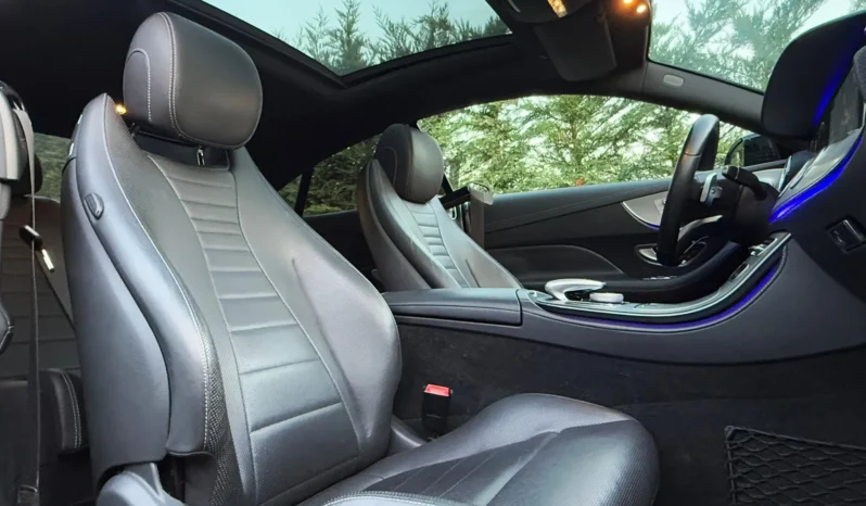 
								Mercedes-Benz E 220 d AMG Line Aut. full									