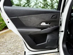 
										DS DS7 Crossback BlueHDI 130 Aut. Performance Line + full									