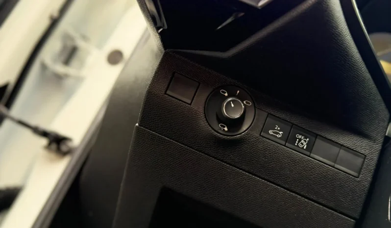 
								DS DS7 Crossback BlueHDI 130 Aut. Performance Line + full									