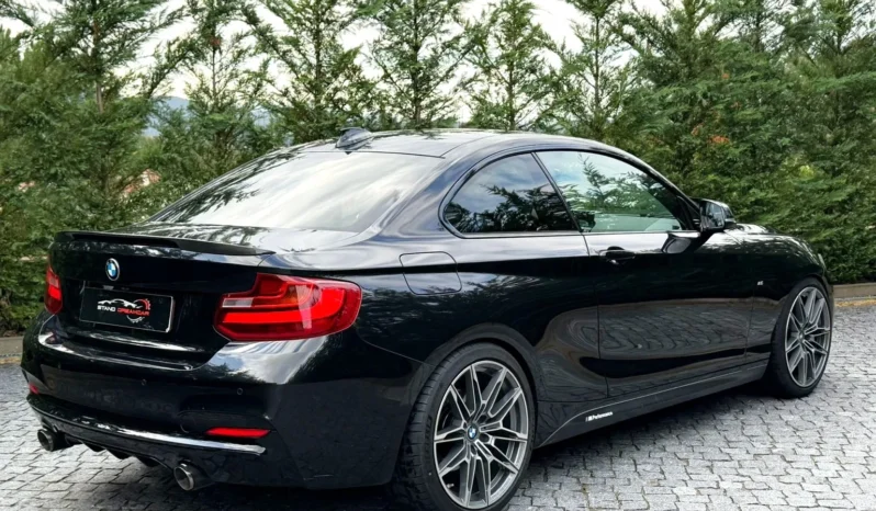 
								BMW 220 d Coupe Pack M Auto full									