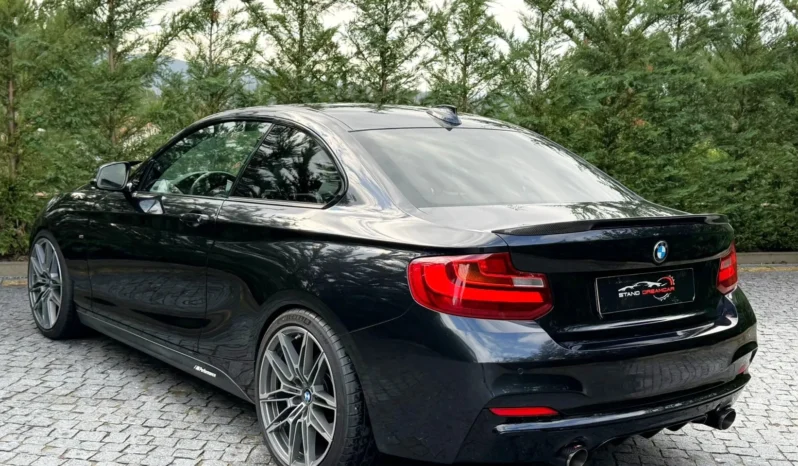 
								BMW 220 d Coupe Pack M Auto full									