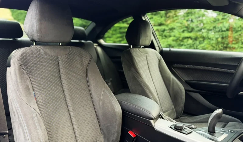 
								BMW 220 d Coupe Pack M Auto full									