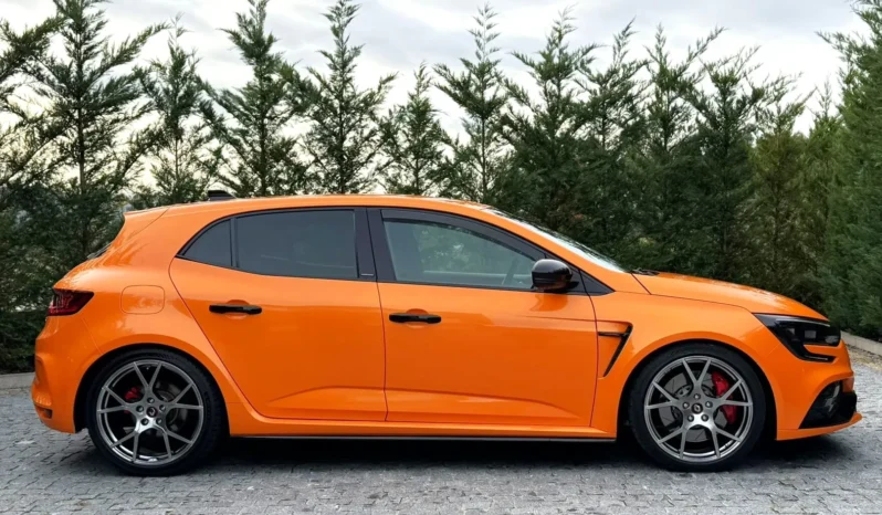 
								Renault Mégane TCe 300 GPF R.S. TROPHY full									