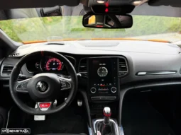 
										Renault Mégane TCe 300 GPF R.S. TROPHY full									