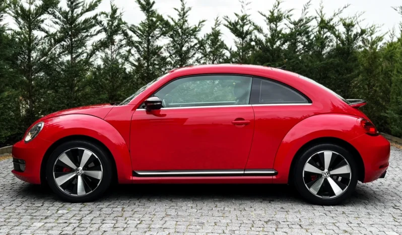 
								VW New Beetle 2.0 TSI Sport DSG full									