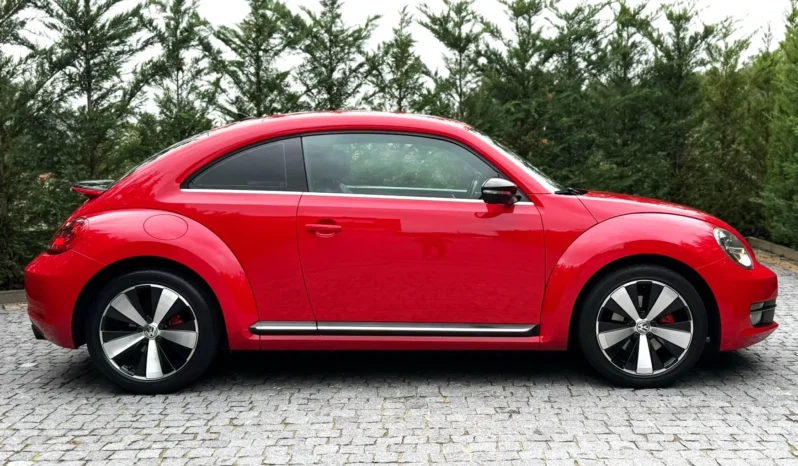 
								VW New Beetle 2.0 TSI Sport DSG full									