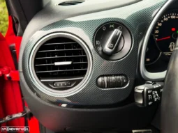 
										VW New Beetle 2.0 TSI Sport DSG full									