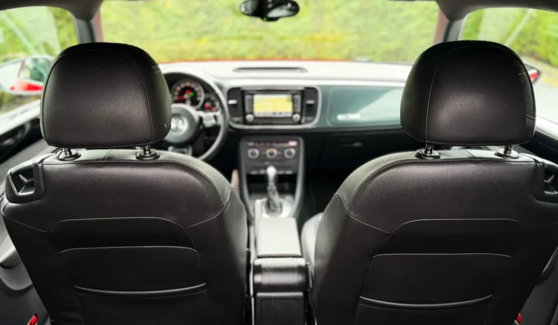
								VW New Beetle 2.0 TSI Sport DSG full									