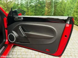 
										VW New Beetle 2.0 TSI Sport DSG full									