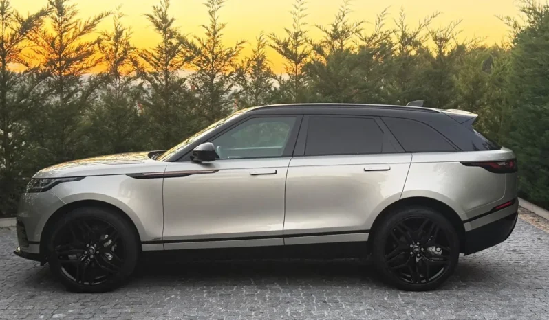
								Land Rover Range Rover Velar 2.0 D R-Dynamic HSE full									
