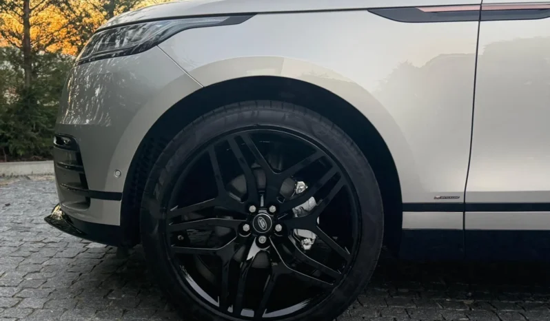 
								Land Rover Range Rover Velar 2.0 D R-Dynamic HSE full									