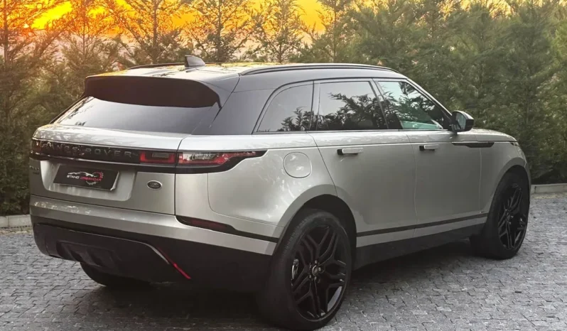 
								Land Rover Range Rover Velar 2.0 D R-Dynamic HSE full									