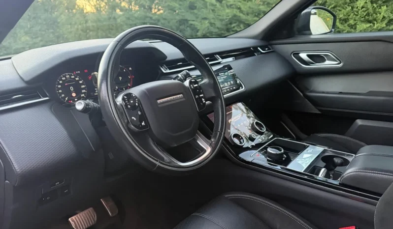 
								Land Rover Range Rover Velar 2.0 D R-Dynamic HSE full									