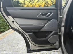
										Land Rover Range Rover Velar 2.0 D R-Dynamic HSE full									