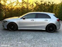 
										Mercedes-Benz A 180 d 7G-DCT AMG Line full									