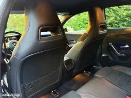 
										Mercedes-Benz A 180 d 7G-DCT AMG Line full									