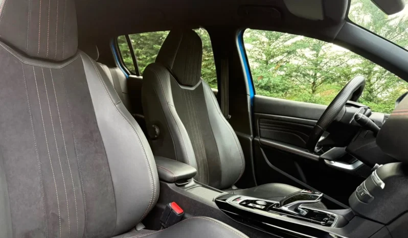
								Peugeot 308 1.5 BlueHDi GT Pack EAT8 full									
