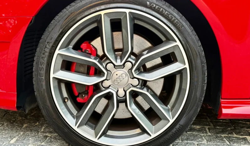 
								Audi S3 2.0 TFSi quattro S tronic full									