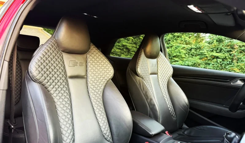
								Audi S3 2.0 TFSi quattro S tronic full									