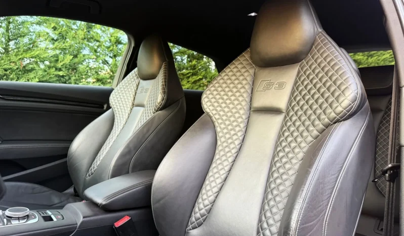 
								Audi S3 2.0 TFSi quattro S tronic full									
