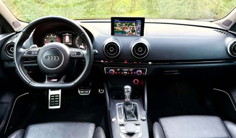 
								Audi S3 2.0 TFSi quattro S tronic full									