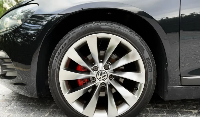 
								VW Scirocco 2.0 TDI Sport full									