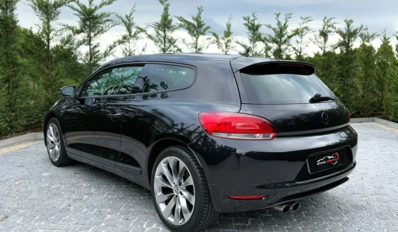 
								VW Scirocco 2.0 TDI Sport full									