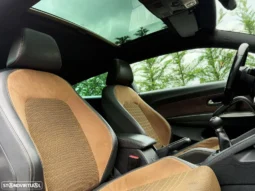 
										VW Scirocco 2.0 TDI Sport full									
