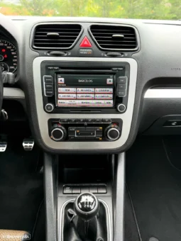 
										VW Scirocco 2.0 TDI Sport full									