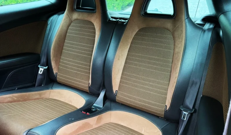
								VW Scirocco 2.0 TDI Sport full									