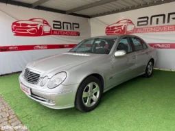 
										Mercedes-Benz E 220 CDI Avantgarde DPF full									