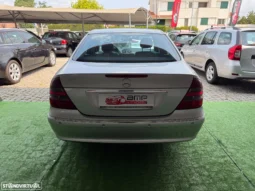 
										Mercedes-Benz E 220 CDI Avantgarde DPF full									