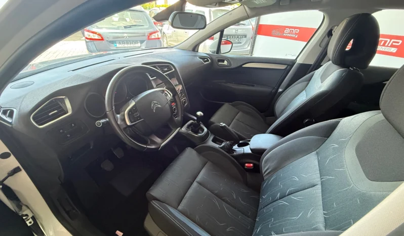 
								Citroën C4 1.6 HDi Attraction full									