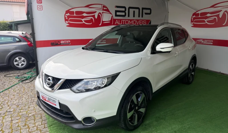 
								Nissan Qashqai 1.5 dCi N-Connecta full									