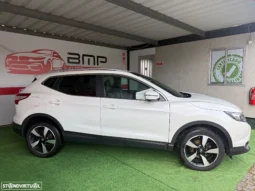 
										Nissan Qashqai 1.5 dCi N-Connecta full									
