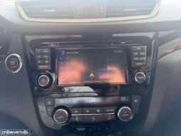 
										Nissan Qashqai 1.5 dCi N-Connecta full									